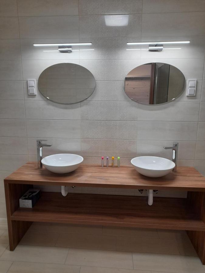 Orion Panzio Bed and Breakfast Hajdúszoboszló Εξωτερικό φωτογραφία
