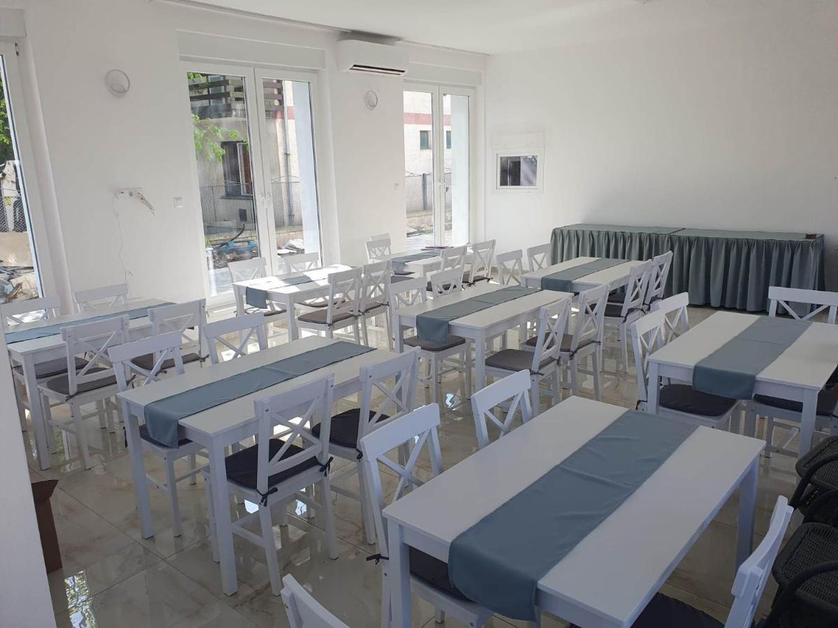 Orion Panzio Bed and Breakfast Hajdúszoboszló Εξωτερικό φωτογραφία