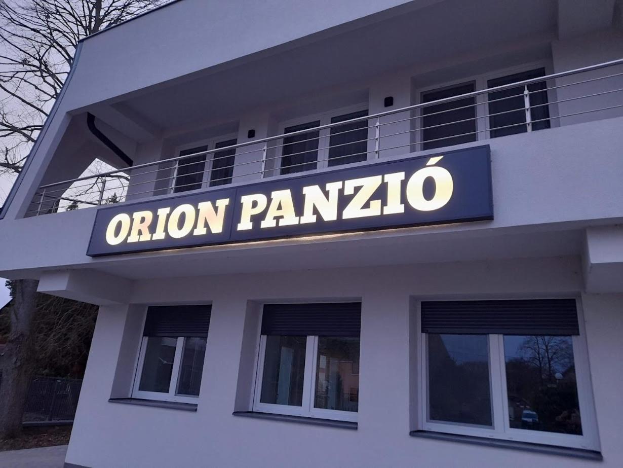 Orion Panzio Bed and Breakfast Hajdúszoboszló Εξωτερικό φωτογραφία